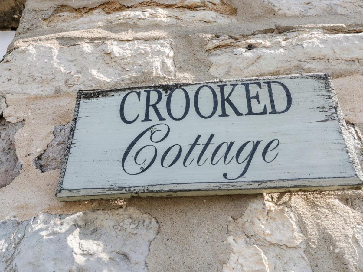 Crooked Cottage Къркбимурсайд Екстериор снимка